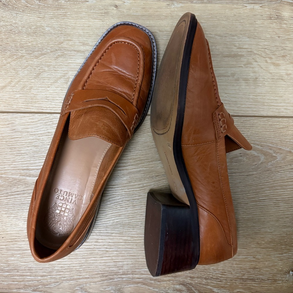 Vince Camuto | Medium Brown Leather Loafers 👞 Sz 8.5, Small Heel, Classic Staple - Picture 9 of 13
